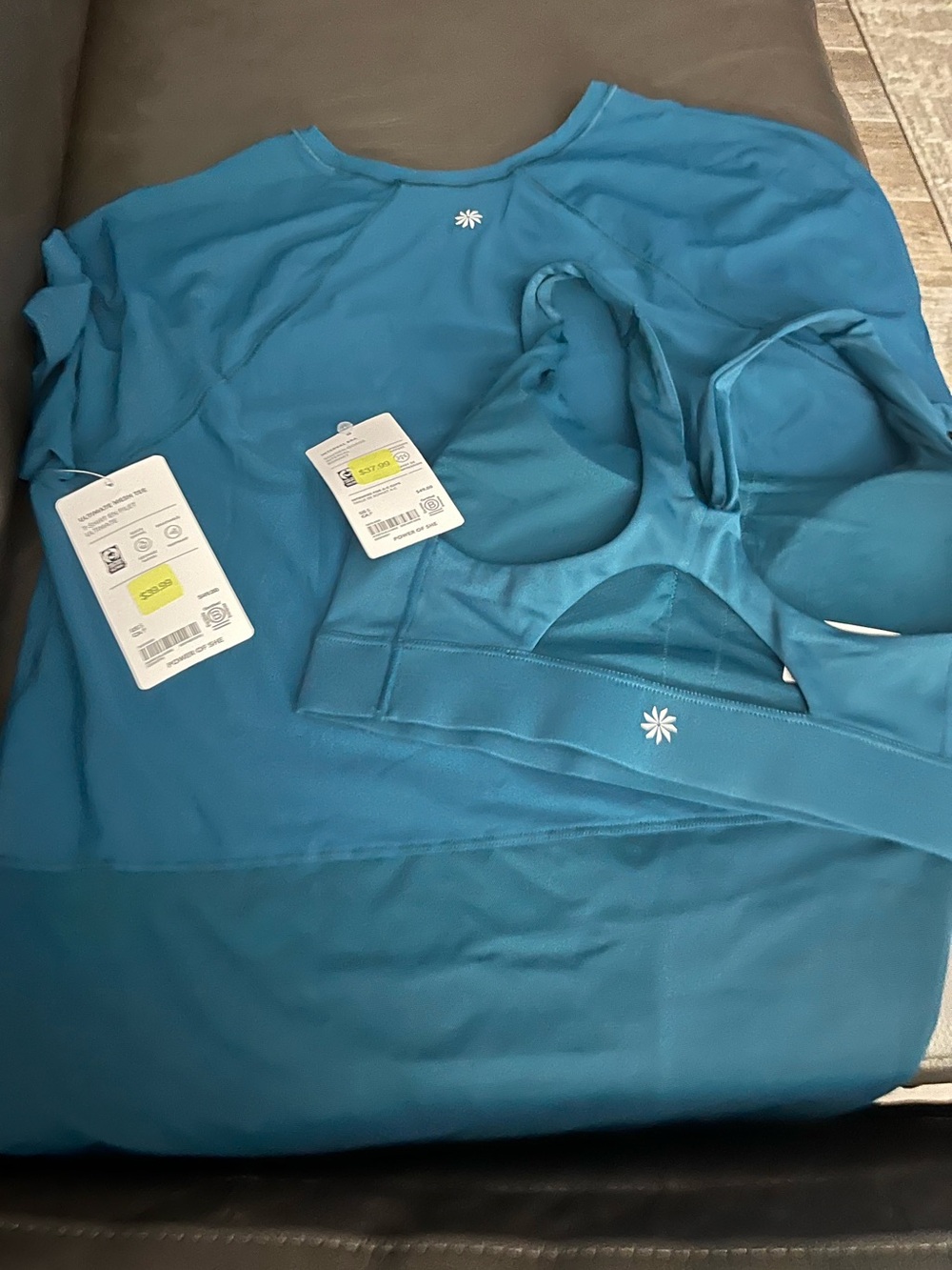 Athleta Teal Blue Athletic Top with Matching Sports Bra NWT